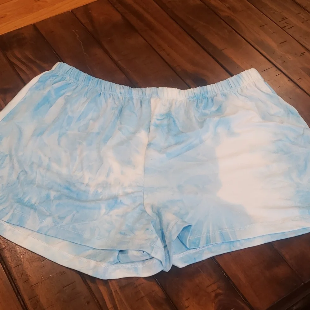 Show me your mumu cloud shorts